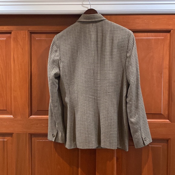 Jacket - Picture 2 of 4